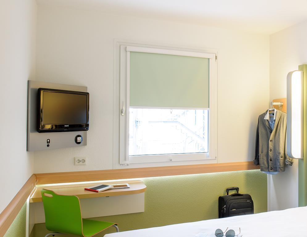 Ibis Budget Ulm City Exterior foto